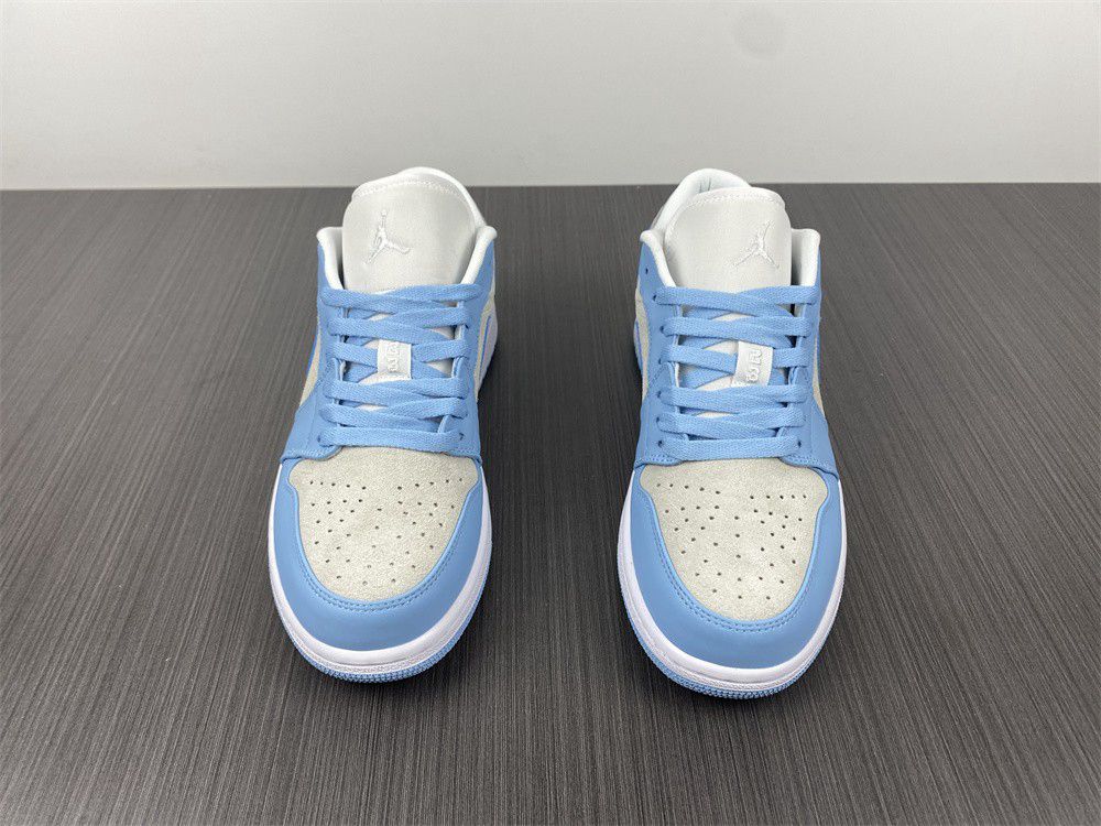Air Jordan 1 Low DC0774-050